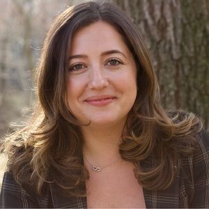 Meet your Posher, Leah